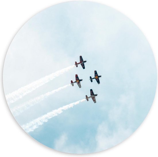 Forex Wandcirkel - Red Bull Vliegtuigen in de Lucht van Kikkerpersectief - 100x100cm Foto op Wandcirkel (met ophangsysteem)