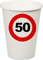 40x stuks verjaardag feest bekertjes 50 jaar stopbord thema - Leeftijd feestartikelen/versieringen
