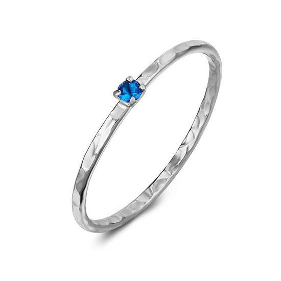 Twice As Nice Ring in zilver, dunne, gehamerde ring, blauwe steen 52 |  bol.com
