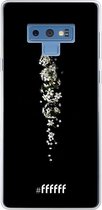 6F hoesje - geschikt voor Samsung Galaxy Note 9 -  Transparant TPU Case - White flowers in the dark #ffffff