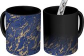 Magische Mok - Foto op Warmte Mokken - Blauw - Goud - Patronen - Marmer print - Magic Mok - Beker - 350 ML - Uitdeelcadeautjes