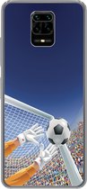 Geschikt voor Xiaomi Redmi Note 10 Lite hoesje - Een illustratie van een keeper die de voetbal tegenhoudt - Jongetje - Meisjes - Kind - Siliconen Telefoonhoesje
