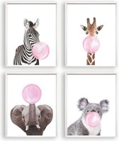 Postercity - Design Canvas Poster Set Zebra Giraffe Koala & Olifant met Roze Kauwgom / Kinderkamer / Dieren Poster / Babykamer - Kinderposter / Babyshower Cadeau / Muurdecoratie / 50 x 40cm