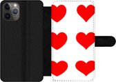 Bookcase Geschikt voor iPhone 11 Pro Max telefoonhoesje - Een illustratie met negen rode hartjes - Met vakjes - Wallet case met magneetsluiting