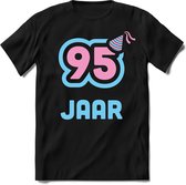 95 Jaar Feest kado T-Shirt Heren / Dames - Perfect Verjaardag Cadeau Shirt - Licht Blauw / Licht Roze - Maat XL