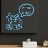 Stickerheld - Muursticker Free hugs - Woonkamer - Eenhoorn/Unicorn - Cadeau - Mat Lichtblauw - 27.5x29.6cm