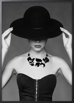Poster Met Zwarte Lijst - Elegante Lady Poster