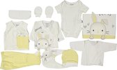 Miniworld- Baby newborn 10-delige kledingset in leuke cadeaudoos- Babyshower-Kraamcadeau-Babykleerjes