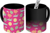 Magische Mok - Foto op Warmte Mokken - Koffiemok - Flamingo - Vogel - Dieren - Patroon - Roze - Jungle - Magic Mok - Beker - 350 ML - Theemok