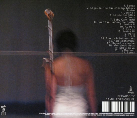 Achterkant van het album met tracklijst en onscherp beeld van Camille in een witte jurk.
