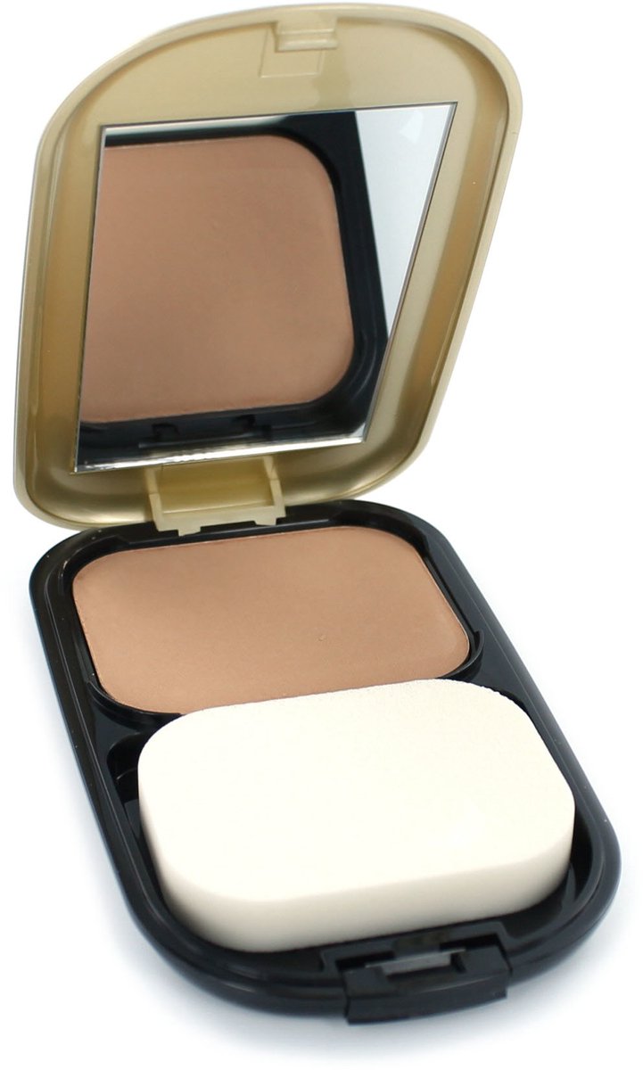 Max Factor Compact Foundation - Facefinity 8