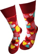 Verjaardag cadeautje voor hem en haar - Valentijn cadeautje voor hem en haar - love you - Valentijnsdag cadeau - Love - Leuke sokken - Vrolijke sokken - Luckyday Socks - Sokken met tekst - Ap