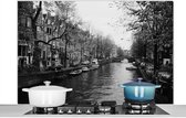 Spatscherm keuken 120x80 cm - Kookplaat achterwand Amsterdamse gracht - Zwart - Wit - Muurbeschermer - Spatwand fornuis - Hoogwaardig aluminium