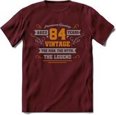 84 Jaar Legend T-Shirt | Goud - Zilver | Grappig Verjaardag Cadeau | Dames - Heren | - Burgundy - L