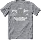 16 Jaar Legend T-Shirt | Zilver - Wit | Grappig Verjaardag en Feest Cadeau | Dames - Heren - Unisex | Kleding Kado | - Donker Grijs - Gemaleerd - XL