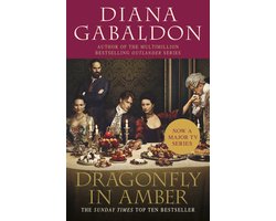 Omslag van Outlander Dragonfly In Amber TV TIE IN