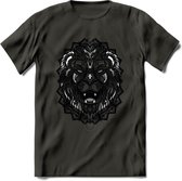 Leeuw - Dieren Mandala T-Shirt | Grijs | Grappig Verjaardag Zentangle Dierenkop Cadeau Shirt | Dames - Heren - Unisex | Wildlife Tshirt Kleding Kado | - Donker Grijs - L