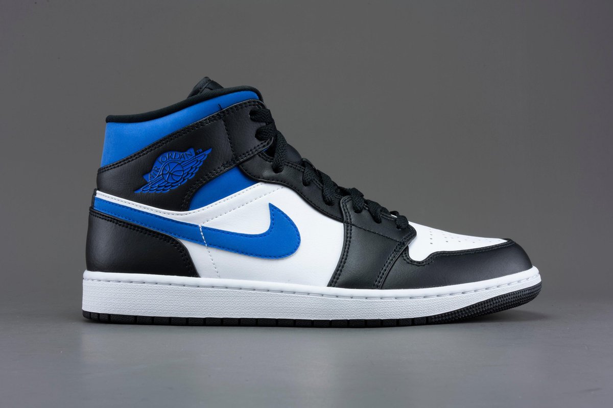NIKE AIR JORDAN 1 MID ''WHITE BLACK RACER BLUE'' 554724-140 Maat 45 Wit; Zwart;Blauw | bol.com