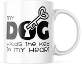 Valentijn Mok met tekst: My dogs holds the key to my heart | Valentijn cadeau | Valentijn decoratie | Grappige Cadeaus | Koffiemok | Koffiebeker | Theemok | Theebeker