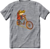 Biker kikker T-Shirt Grappig | Dieren reptiel Kleding Kado Heren / Dames | Animal Skateboard Cadeau shirt - Donker Grijs - Gemaleerd - 3XL