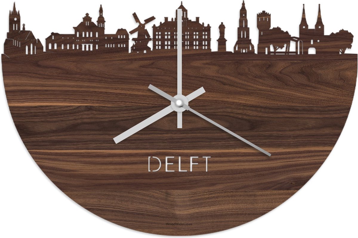 Skyline Klok Delft Notenhout - Ø 40 cm - Stil uurwerk - Wanddecoratie - Meer steden beschikbaar - Woonkamer idee - Woondecoratie - City Art - Steden kunst - Cadeau voor hem - Cadeau voor haar - Jubileum - Trouwerij - Housewarming - WoodWideCities