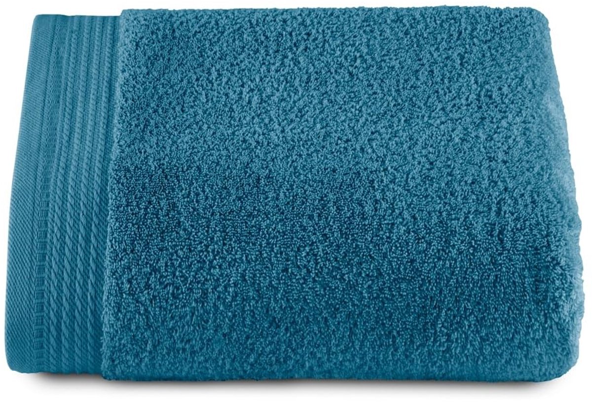 Omgoods - Luxe Badhanddoek 70 x 140 cm van 100% Katoen