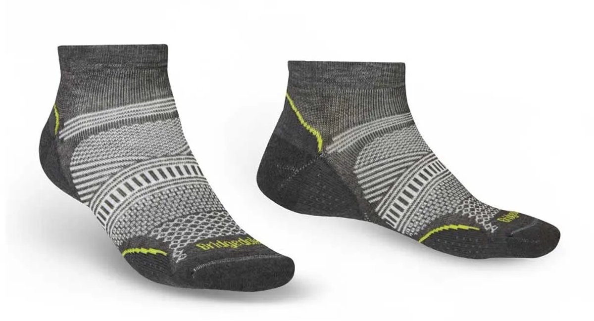 Bridgedale Ultralight T2 Coolmax® Performance Low Sokken Man Zilver