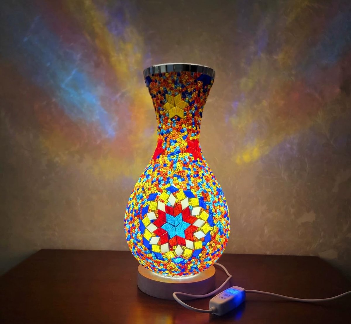 Omgoods - Retro Turkse Mozaïek Vaas Lamp met Houten Basis