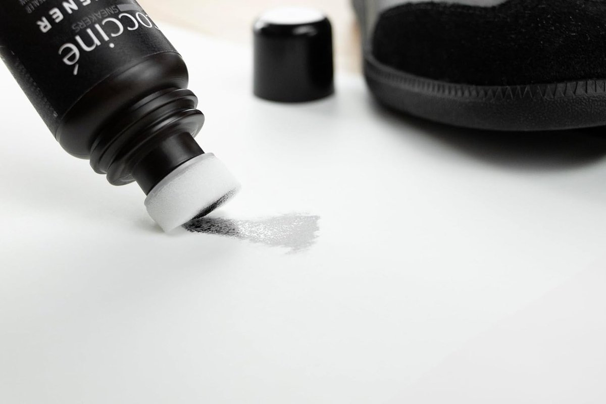 Schoenreiniger 75 g - Zwarte leren corrector - Voor kleurvast leer - Onderhoud je zwarte sneakers - ShopVlot
