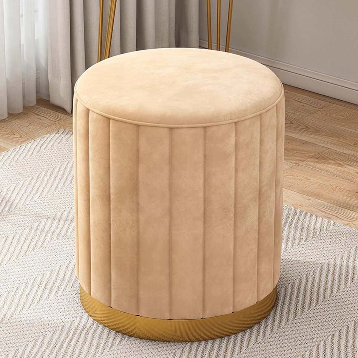Ronde Poef - Gestoffeerde Kruk - Extra Zitplaats - Vergulde Voet - 34 x 34 x 43 cm - Geel