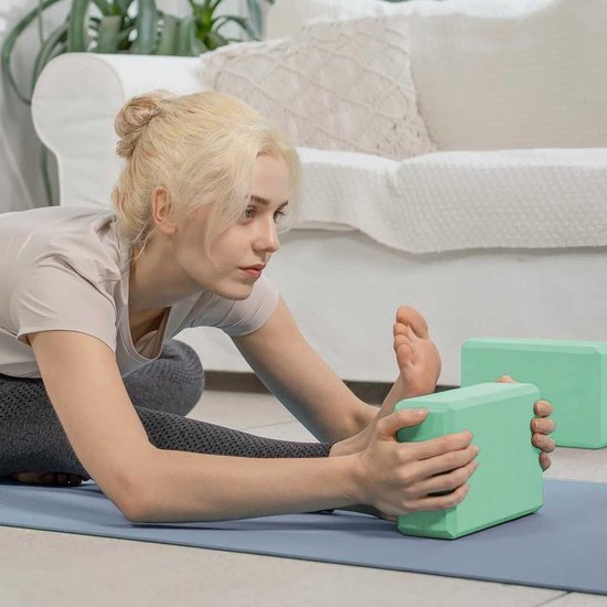 Yogablok - 23 cm x 15 cm x 8 cm - Zacht, antislip oppervlak - Hoogwaardig schuimrubber - Geschikt voor pilates, fitness, stretching, vormgeven en yoga - Blauw — afbeelding 4