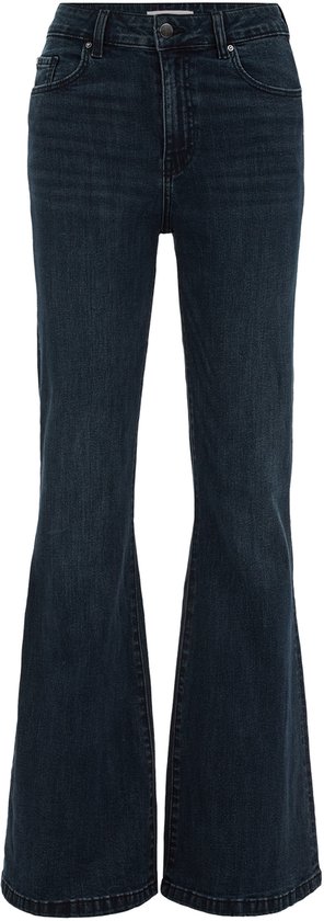 Donkerblauwe super flared jeans, model in het midden met knoopsluiting en riemlussen.