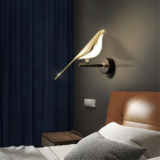 Moderne LED-wandlamp in de vorm van een ekster – decoratieve binnenverlichting voor woonkamer, slaapkamer of eetkamer; ook geschikt voor keuken en badkamer. — afbeelding 4
