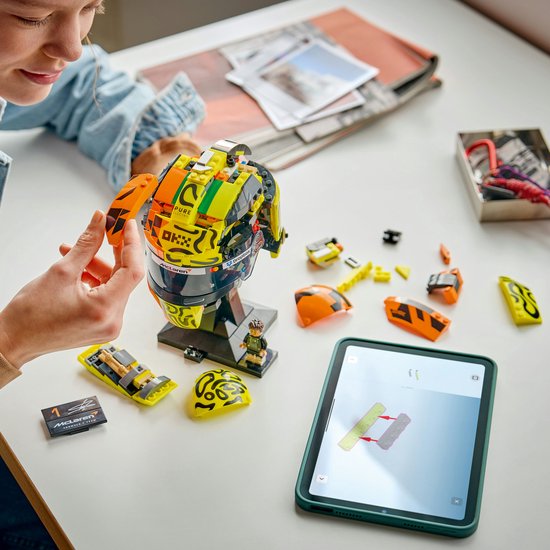 LEGO Editions McLaren Mastercard F1 Team Helm van Lando Norris Bouwpakket voor Kinderen 43023