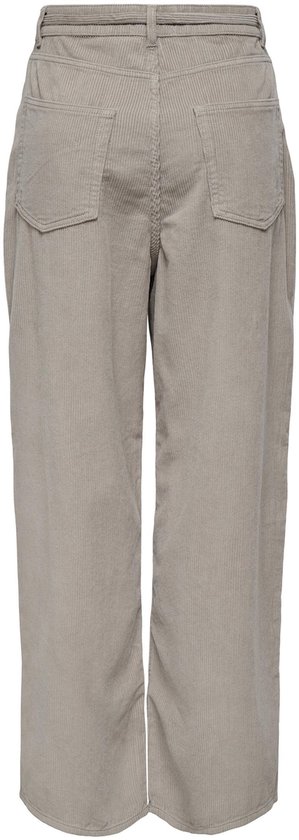 Beige corduroy broek met wijde pijpen en riem aan de achterkant.