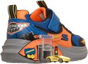 Blauwe en oranje sneaker met 'Skechers Garage' print, vetersluiting en een speelgoedauto in de zool.