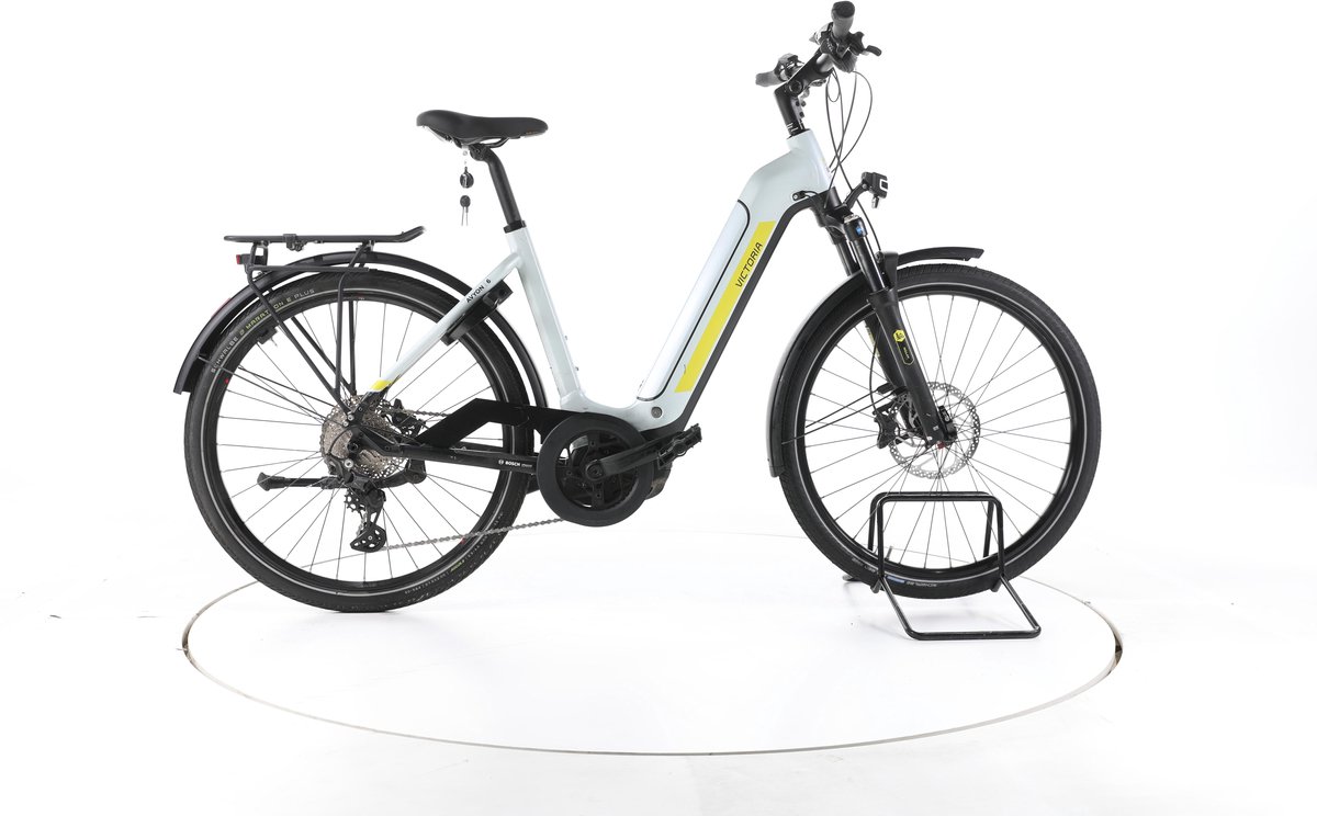 Victoria Avyon 6 Elektrische trekkingfiets Bosch Accu 750Wh 27,5" 2023 wit Pro