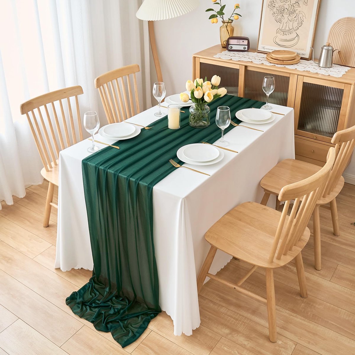 Tafelloper groen 77 x 300 cm - chiffon - decoratief tafelkleed - perfect voor bruiloften - ShopVlot