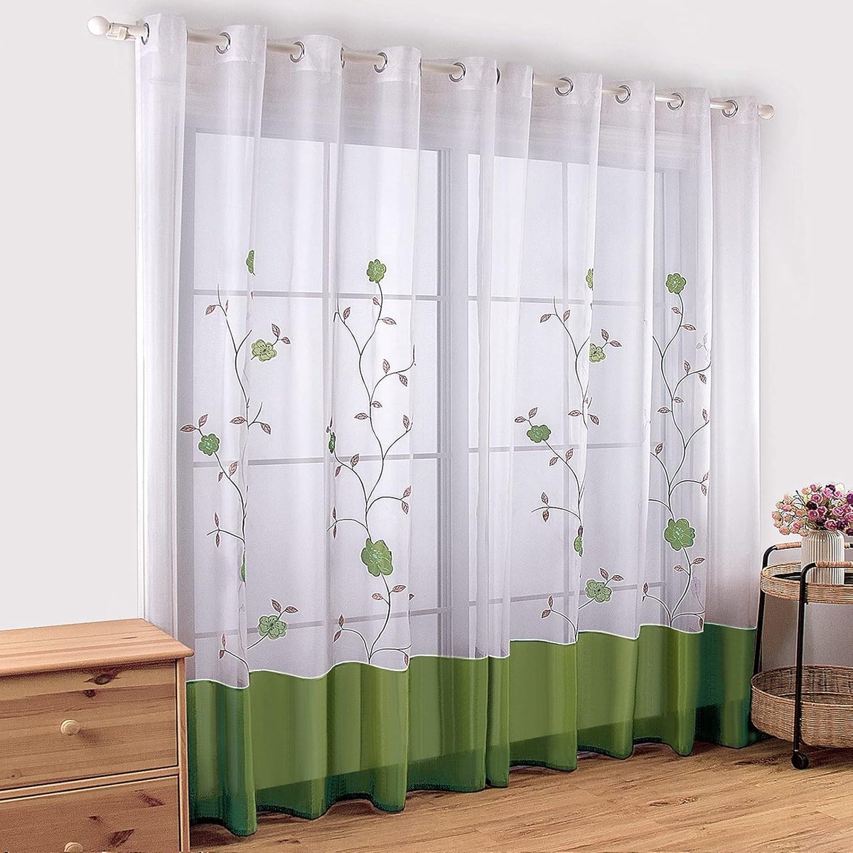 SnelShoppen - Elegante Groene Gordijnen 140x145 cm - Polyester Voile Gordijnen met Oogjes - Set van 2 - Geborduurde Bloemen - Privacy Bescherming voor