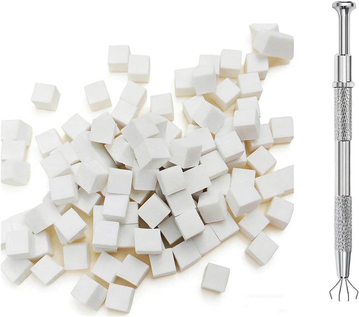 SnelShoppen - 200 Stuks Nail Sponge Wedges + Metaal Clip Houder, 1 cm Gradient Make-up Sponsjes voor Nagelontwerp - Geschikt voor Thuis Nagelkunst, St