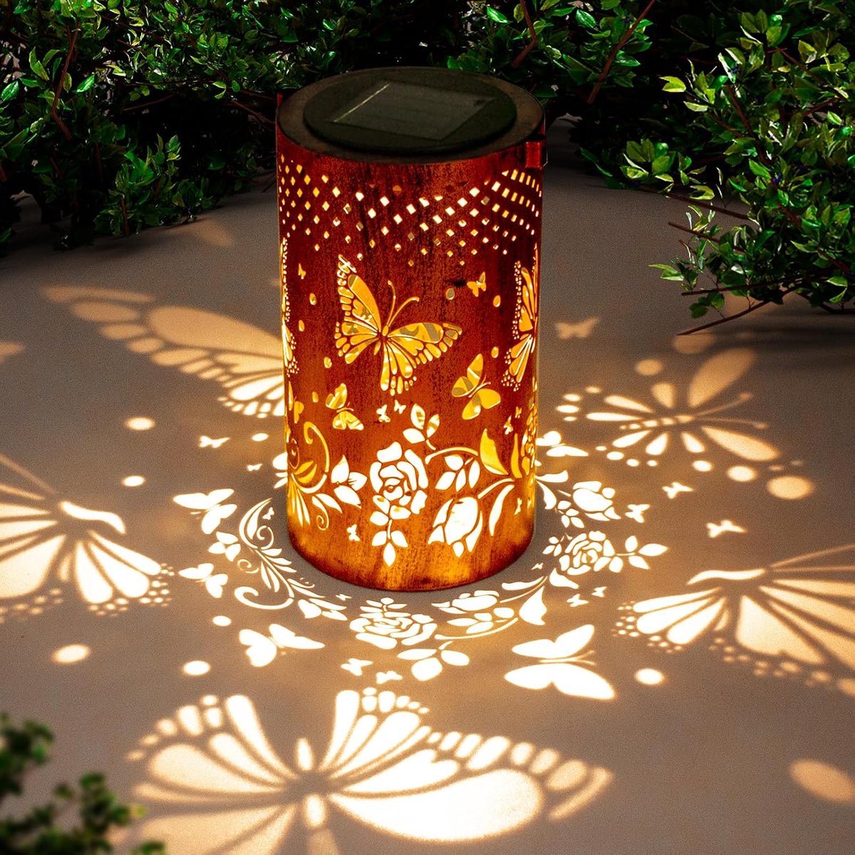 Thijox - Lantaarns op zonne-energie, outdoor hanglantaarn met vlinderdesign, waterdichte metalen decoratie, LED-tuinverlichting voor terras, binnenpla