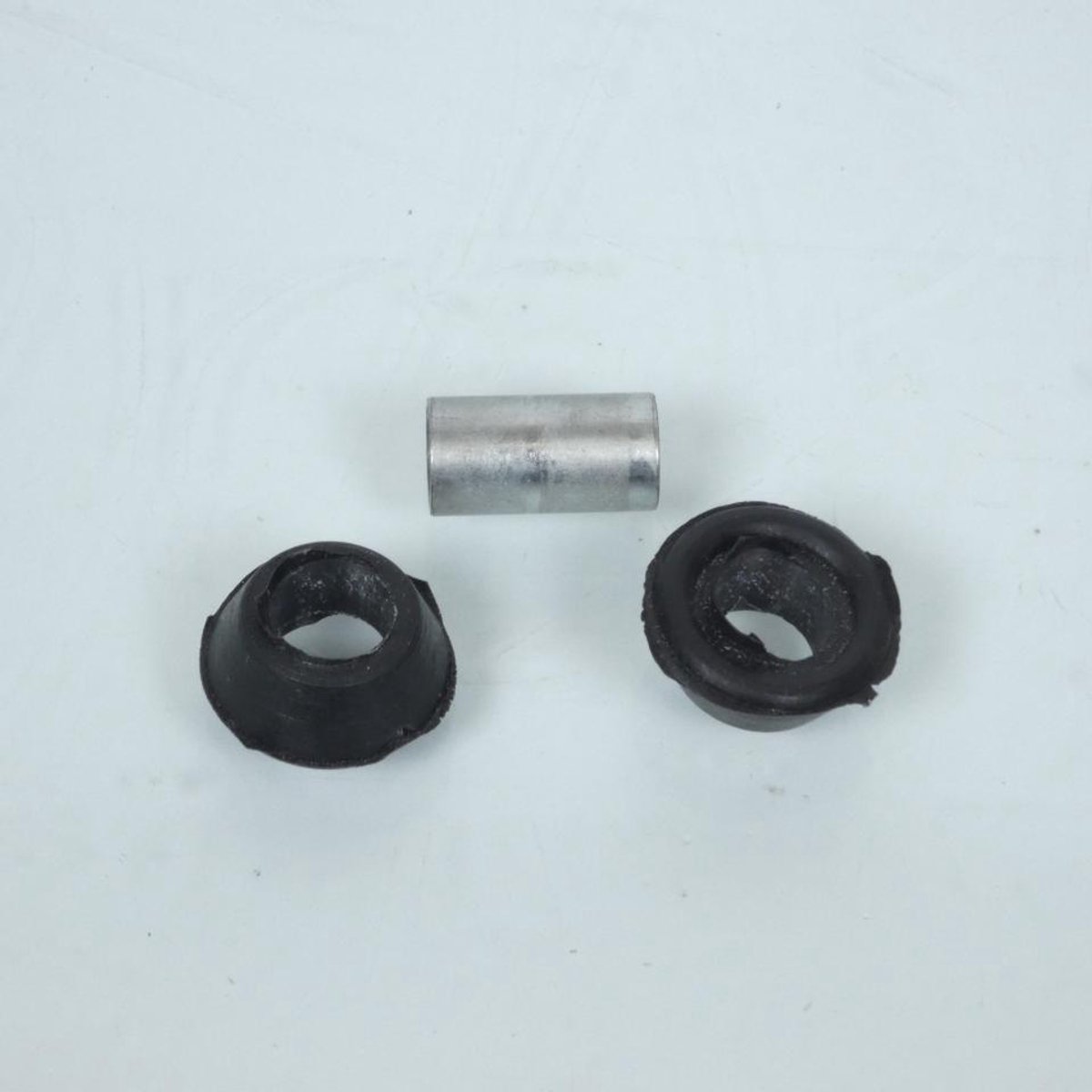 Silentbloc d'amortisseur Ø8mm pour mobylette cyclomoteur Neuf