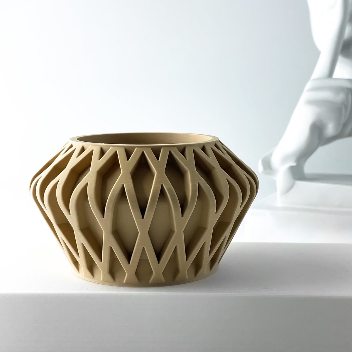 Skushy Suvan Bloempot - Moderne Designpot voor Kamerplanten - Sculpturale Plantenpot voor Woonkamer en Kantoor - Premium Woondecoratie
