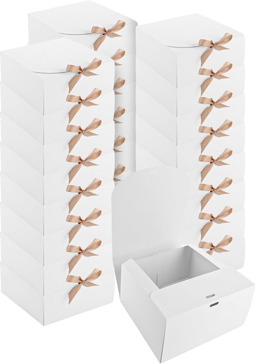 25 Stuks Witte Geschenkdozen met Deksel van Kraftpapier, 20 x 20 x 10 cm, Perfect voor Bruiloft, Verjaardag en Cadeauverpakking