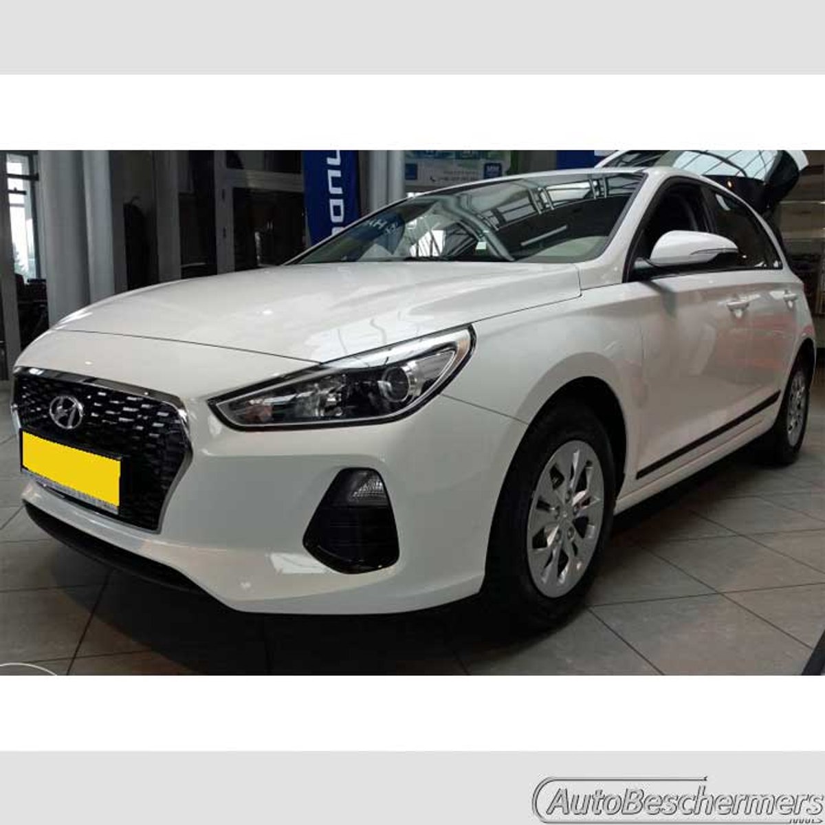 Stootlijsten set zwart voor Hyundai i30 5-deurs 2017-. De stootstrips zijn zelfklevend. Set a 4 stuks (#0054)