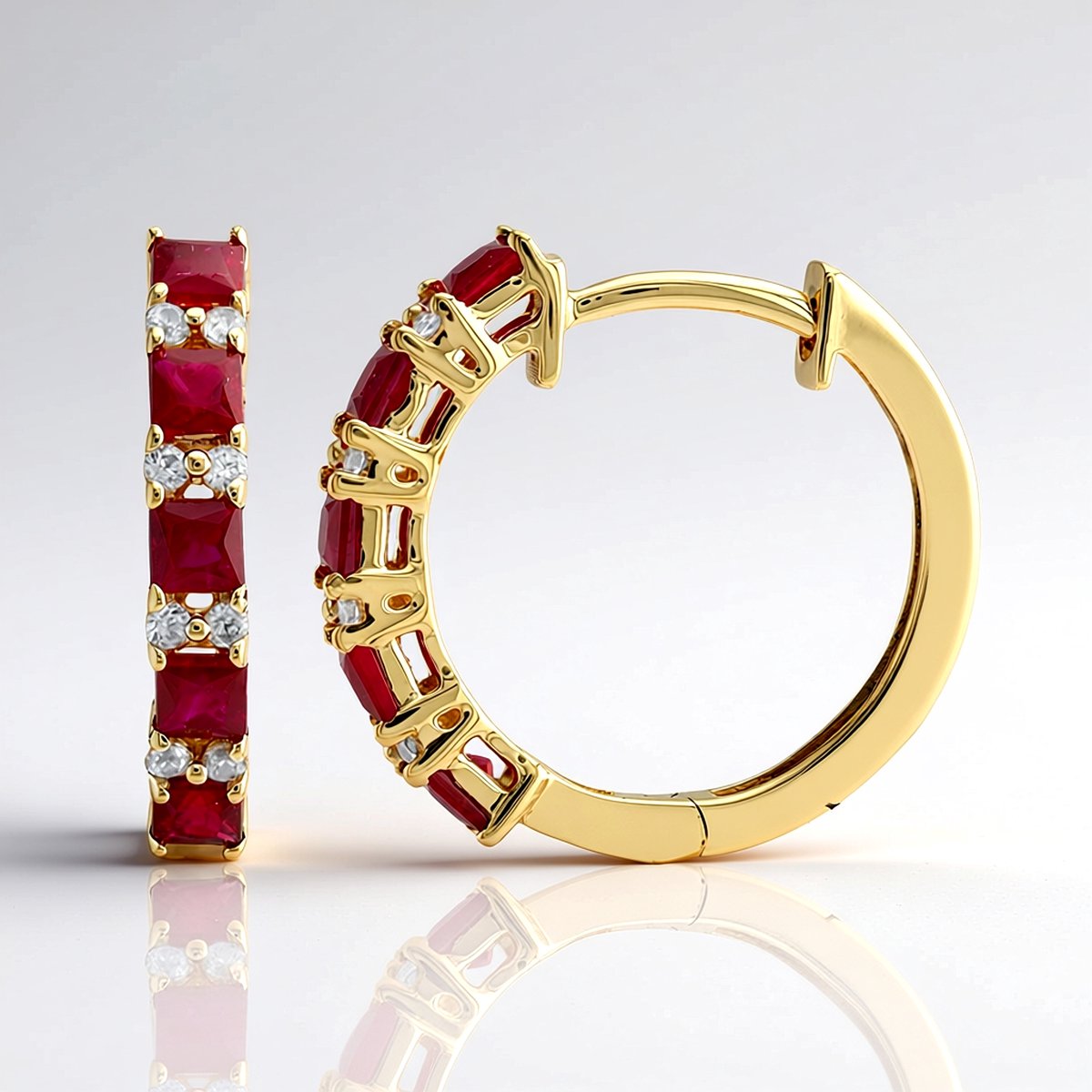 Cavill - 9 Karaats Geelgouden Oorbellen - Mozambique Princess Robijn 0,71ct & Tanzania Zirkoon - Elegant & Chique - 16mm, Scharnier Sluiting