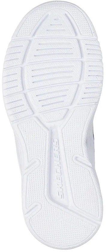 Witte buitenzool van een Skechers sneaker met een gegroefd patroon en "SKECHERS" logo.