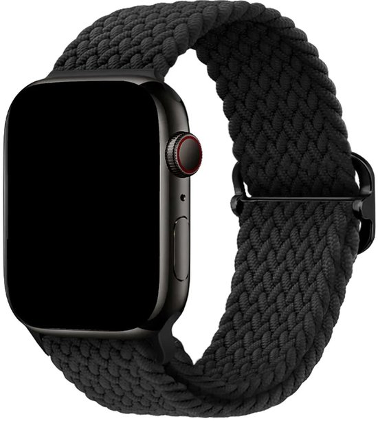 Zwart gevlochten bandje voor Apple Watch met zwarte gesp, op een witte achtergrond.