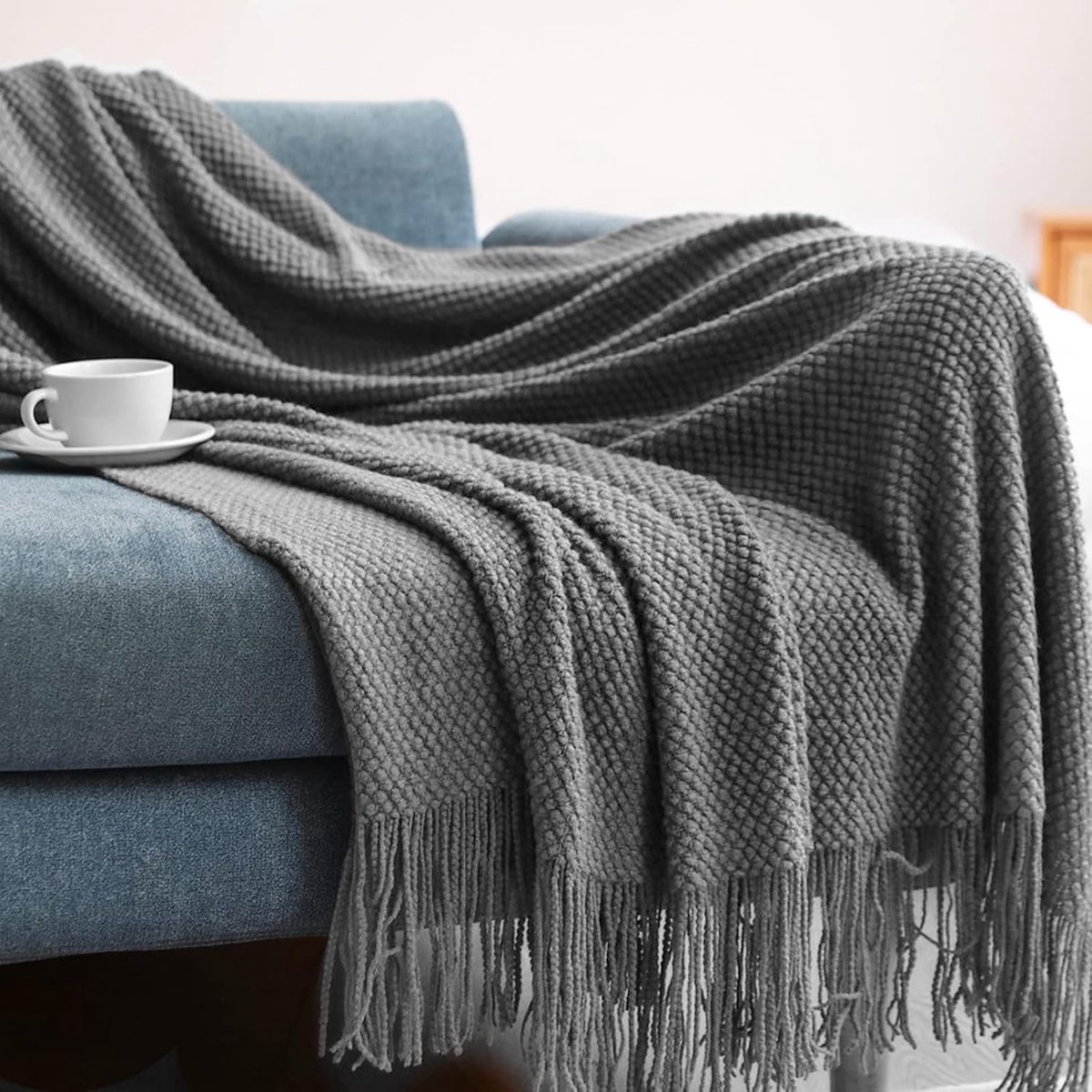 LumiSyne Knitted Throw Blanket With Tassel Solid Color Grain Texture Cozy Fluffy Warm Soft Throws Decorative Blankets - ShopVlot