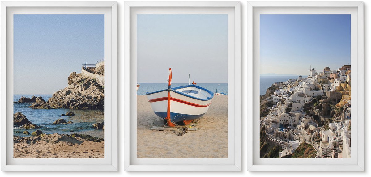 Wallfluent 3-Delige Schilderij Set - Uitzicht Op Zee Met Boten En Witte Huizen In Griekenland - 40 x 60 - Moderne Wanddecoratie - Slaapkamer - Decoratieve Schilderijen